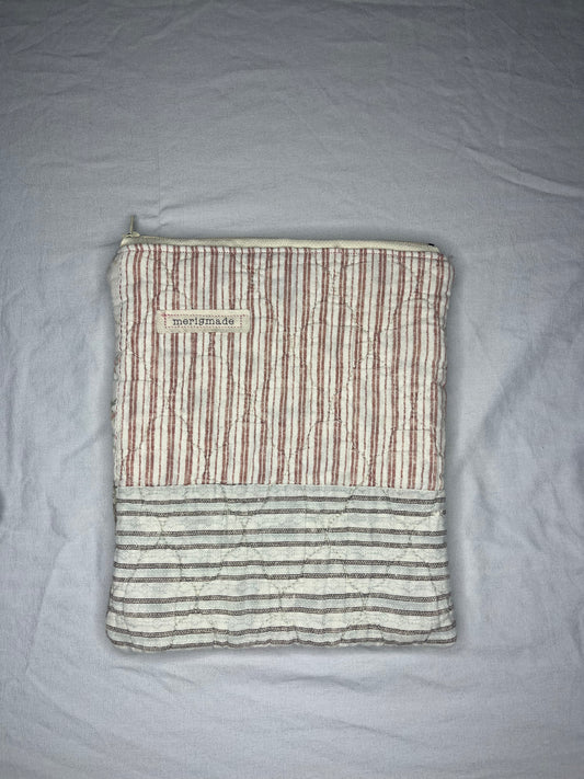 Read & Roam Kindle Cover