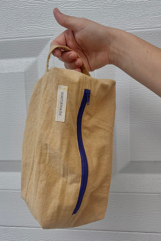 the cosmetic blue zipper