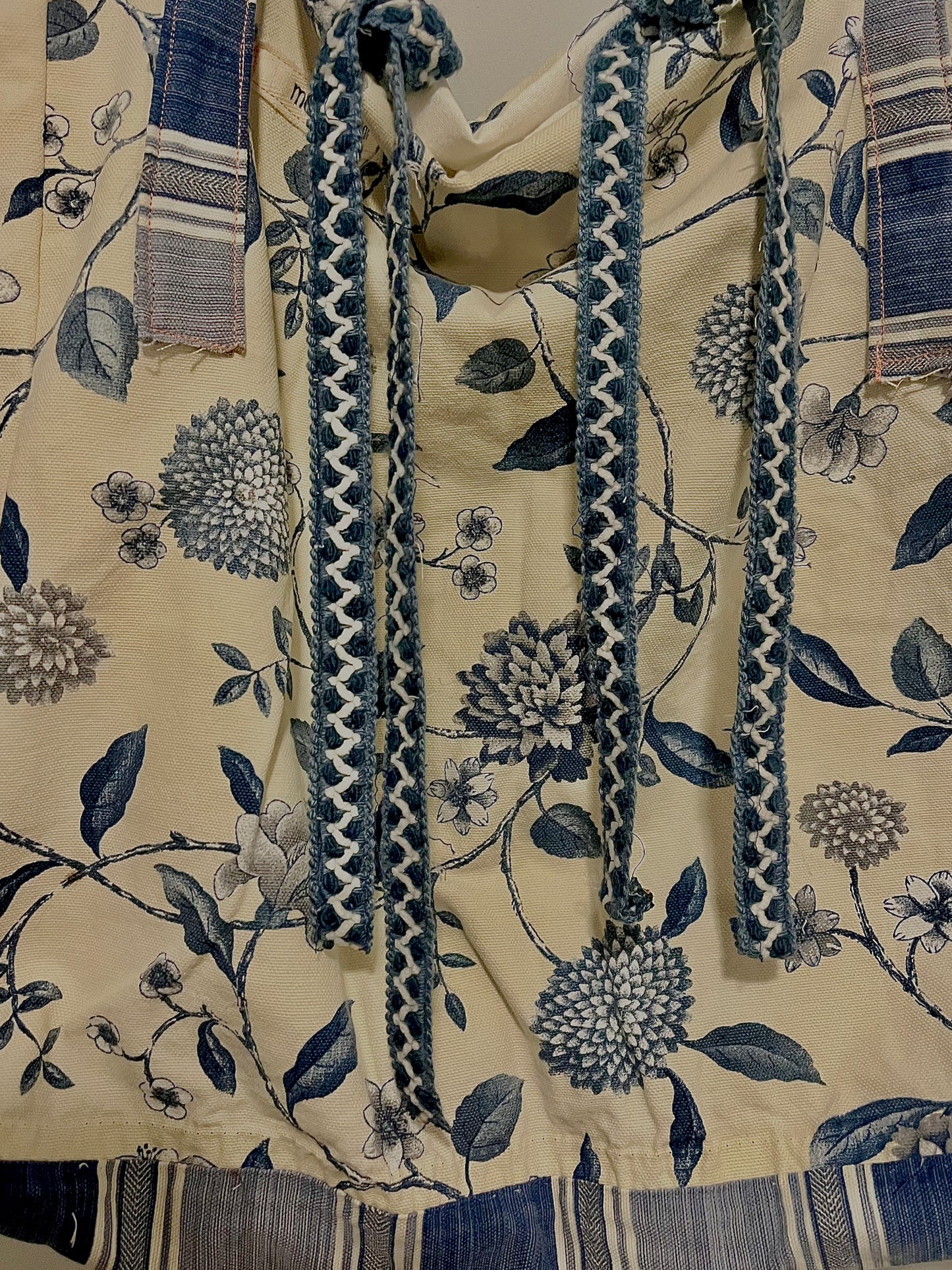 Blue Flow Tote Large