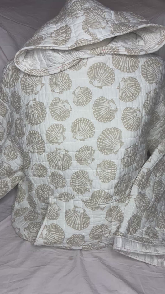 Seashell Hoodie (small)